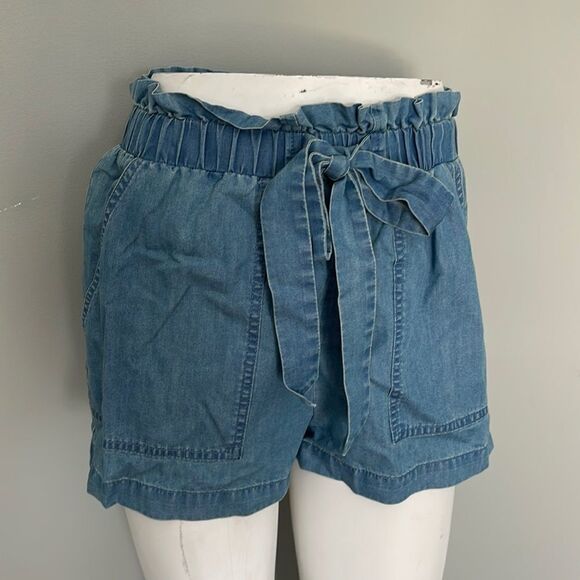 Design Lab High waisted shorts  NEW - Picture 1 of 2